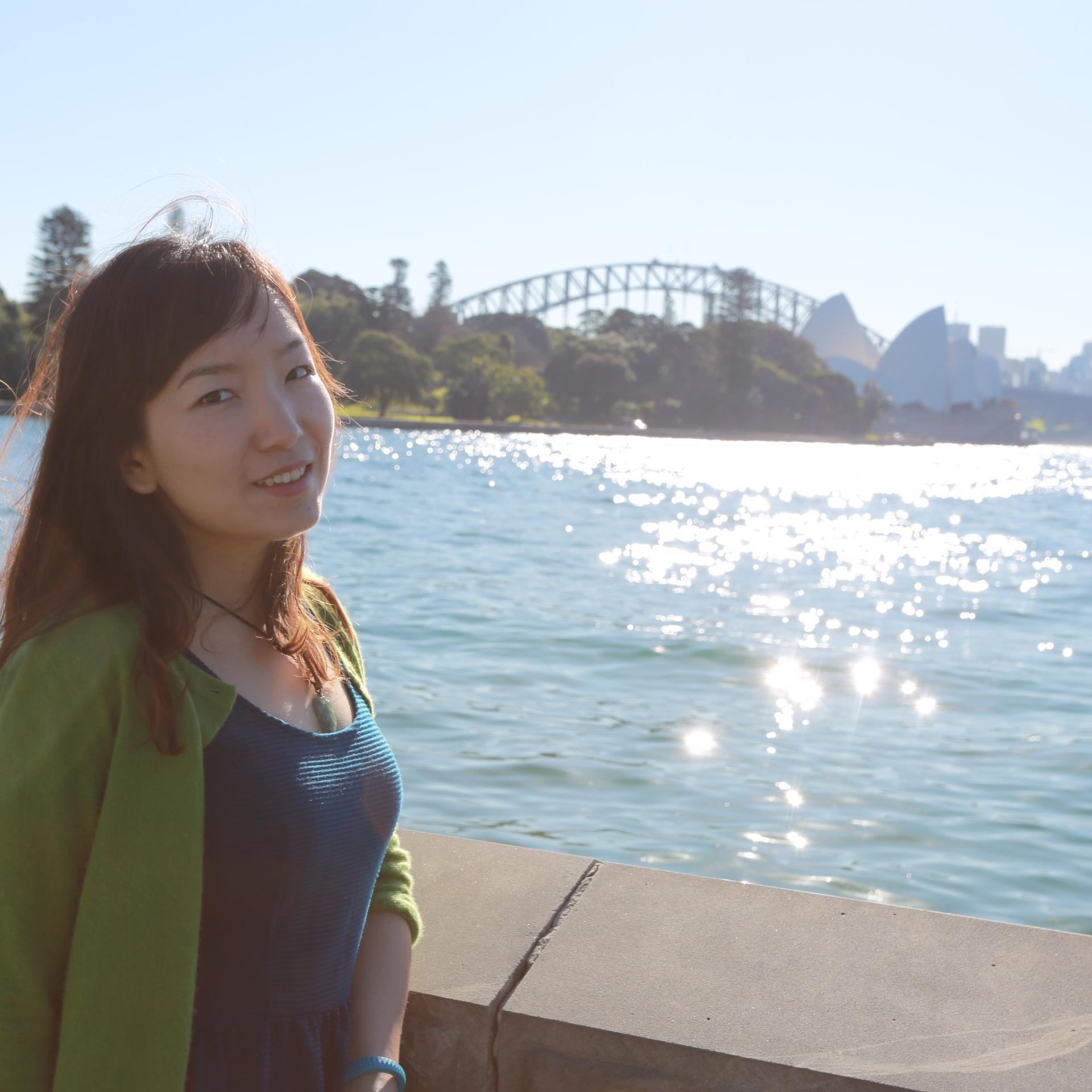 silya203's profile picture. 