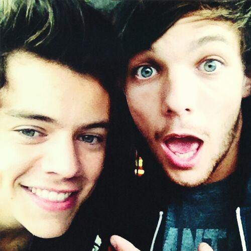 http://t.co/bOKKRdLIm7 the only Larry Shippers exclusive Social Network... Come join us and support the biggest love story ever... I Ship Larry... #100k4Larry