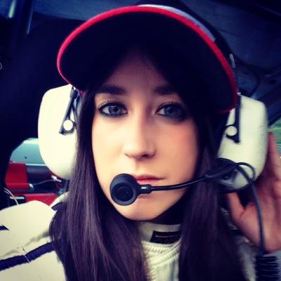 Una vez que conoces el peligro ya no puedes vivir sin el. Copiloto de rallies :) ❤