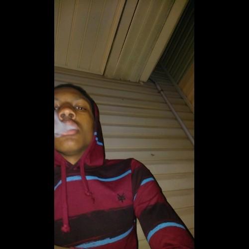 Roll it up^^^ Aye ManE  #KGMG mixtape coming soon!