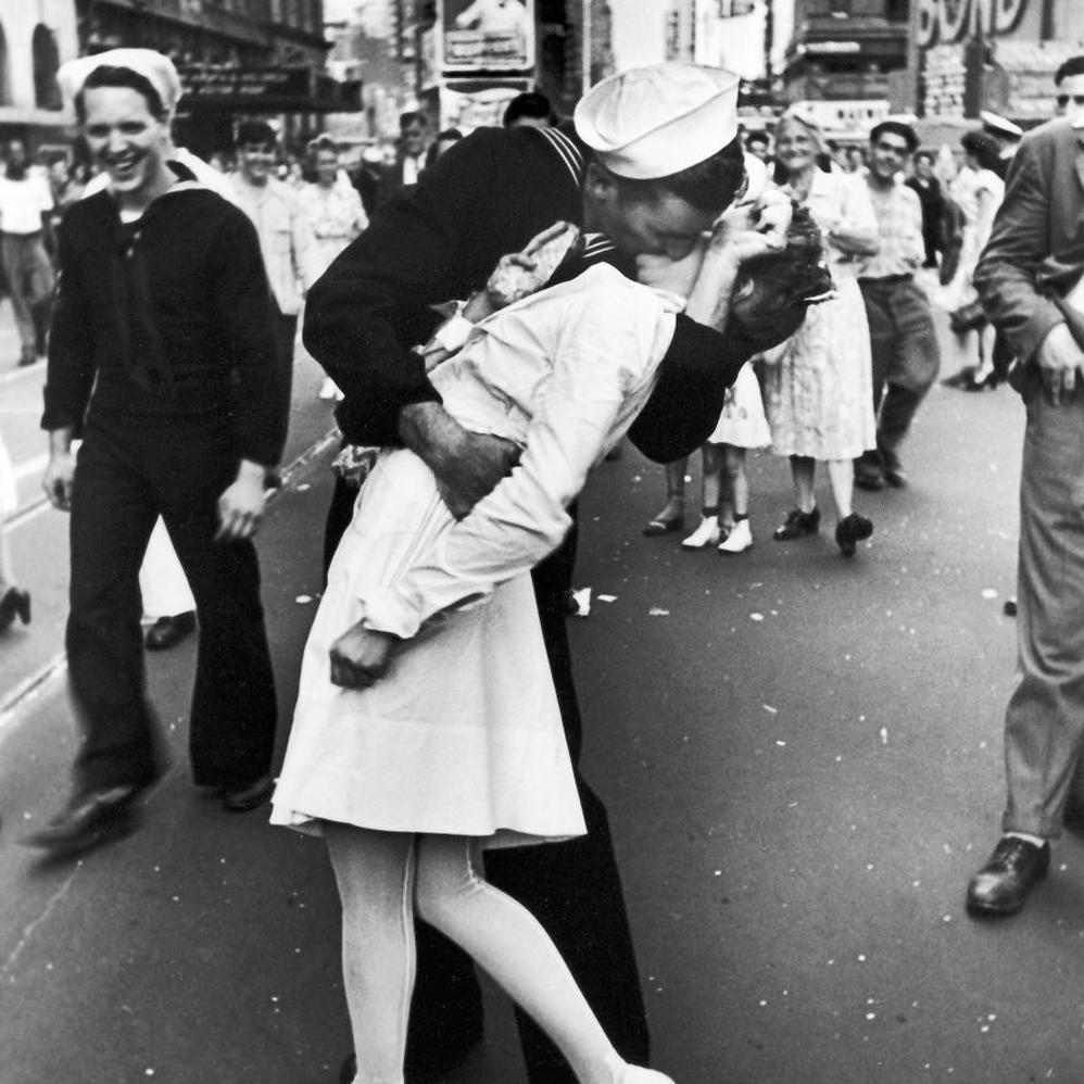 iuneta's profile picture. 