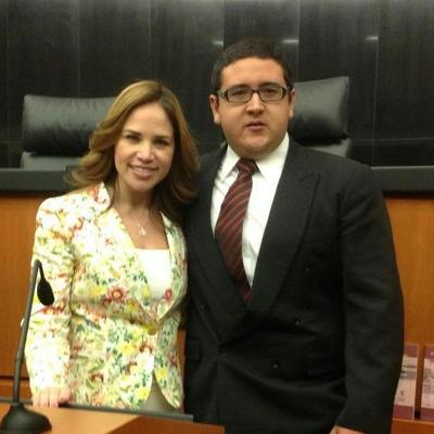 Estudiante de contaduria publica en la UANL
