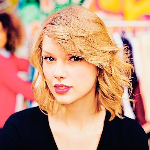Recurso online en español dedicado a la cantante @taylorswift