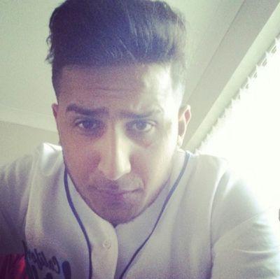 taran144's profile picture. डायर क्विन