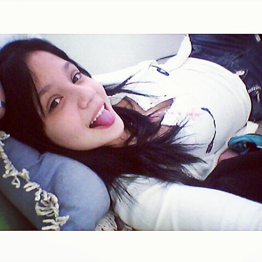 Face: https://t.co/ggnRIxvQlp Instagram: Nabruallves. 
Eu vivo por ele, porque ele morreu por mim! Jesus Cristo ♥