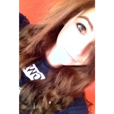 follow @famousafi or I'll unfollow sorry, ily xx
