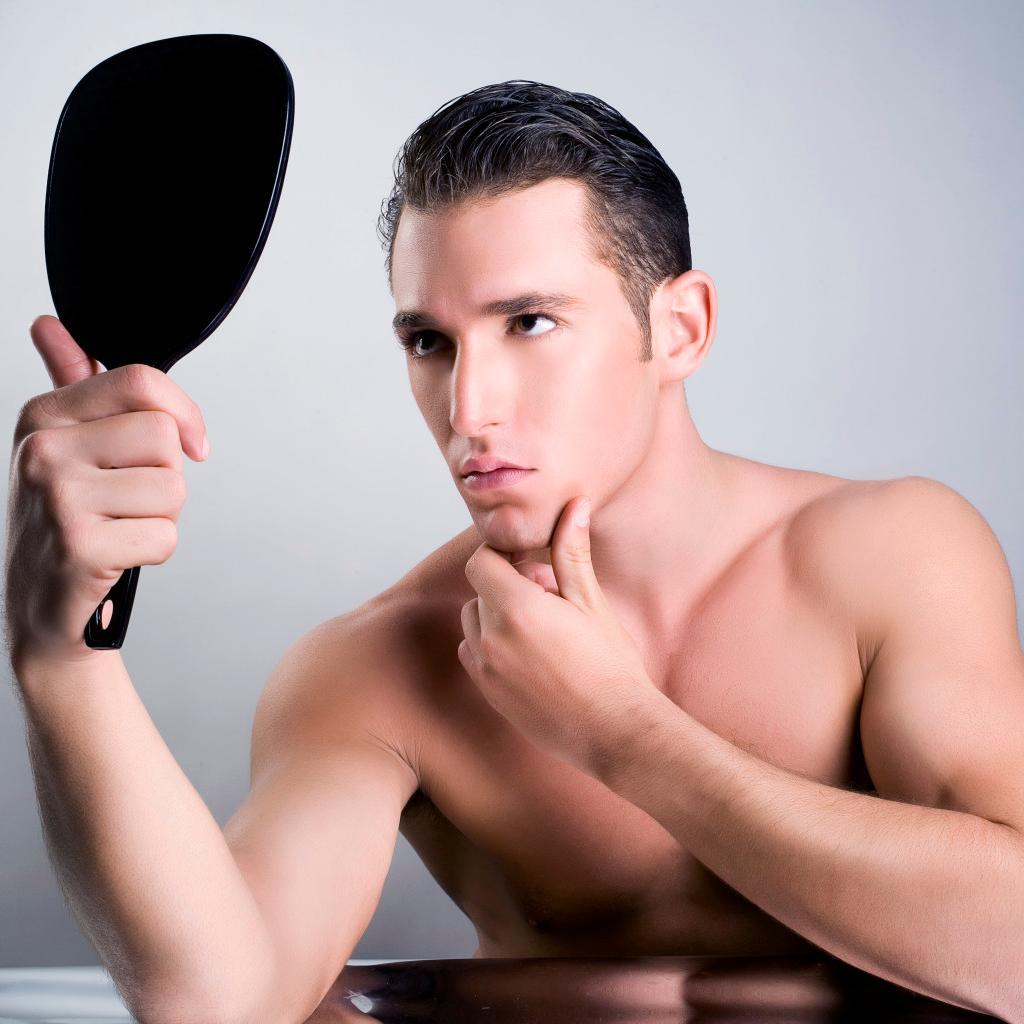 All about me | All the time | #TeamGay | #TeamBottom | #TeamSingle | (AVI not me)