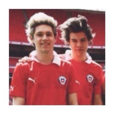 I just gave you a free follow so in return, could you follow @outlawharry_ it would mean the world!