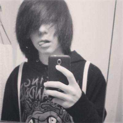 AskingA666's profile picture. youtubers,bands,snapchat,instagram, SS AA bmth umm if you wanna add me on fb feel free to do so its Alex ogvk Skys