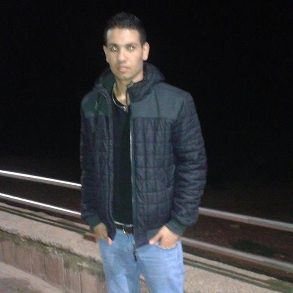 YChbicheb's profile picture. 