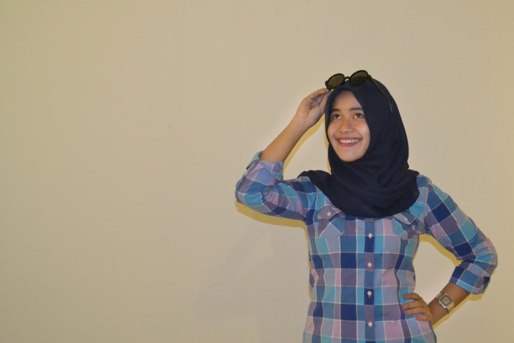 Smile is a simple way of enjoying life♞