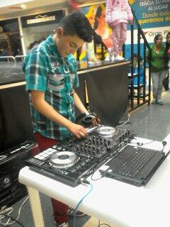 music electronic dj ful