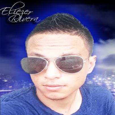 me gusta jugar futbol,estudiar y escribir poesias me gusta escuchar musica y ver tv