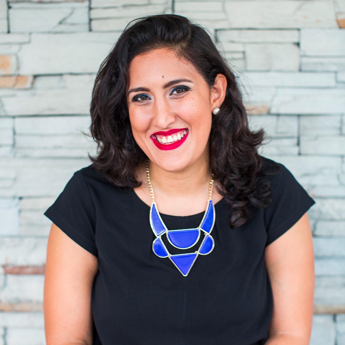 Host of the Sales Story Podcast. I enables trustworthy leaders the new way of leveraging the brain to capture and convert life long die hard fans.