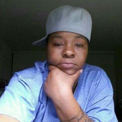 powellas0811's profile picture. live your life