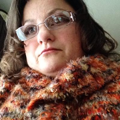 RobinBurton2's profile picture. she wasn't looking for a knight, she was looking for a sword-atticus