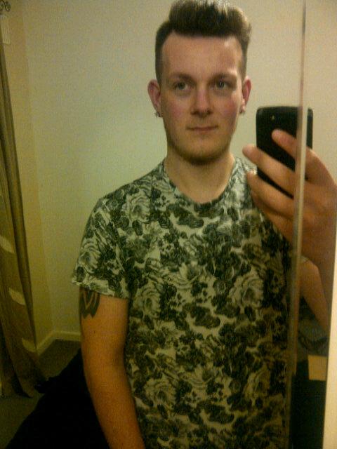 Paulsimon1994's profile picture. Life may not be the party we hoped for, but whilst we're here we should dance