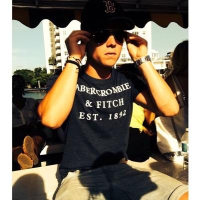 AnthonyHageer's profile picture. AIK🖤💛