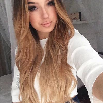 hey, I'm emma, follow me and I'll follow you too ❤️