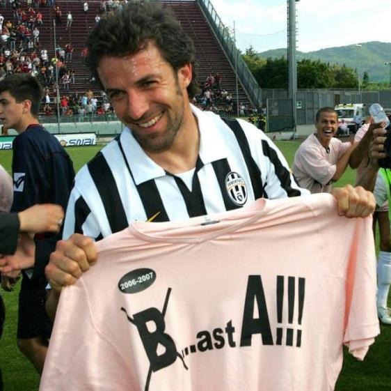 #Maalox sul campo e flebo negli spogliatoi. Ci danno dei rosiconi col mal di stomaco? Lasciamoli fare: meglio un #Maalox oggi che una maglia della #J**e domani