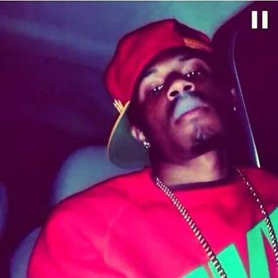 Basketball
working out
music artist/
Goals
Dreams/
Career/
successful
future