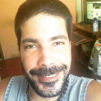 Sempre Atento a Tudo Ao  Meu Redor!