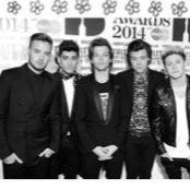 FREE FOLLOW FROM @5SOSAND1DSHIP please follow there! DO NOT FOLLOW