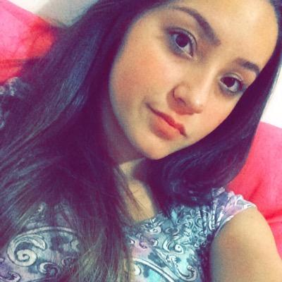 Nem melhor, nem pior. Apenas diferente e única ;)