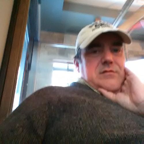 DashDashNote's profile picture. A professional Consultative Sales Manager, foodie and passionate about all things regarding technology. Father of three.