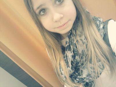 Lizzy1203455's profile picture. 