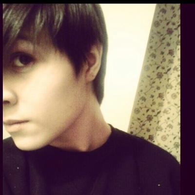 I'm Shelbi. I have the most beautiful girlfriend ever. She's so adorable. I love her. And I'm proud to call her mine!!
