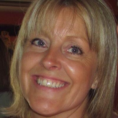 Digital and print group commercial manager -