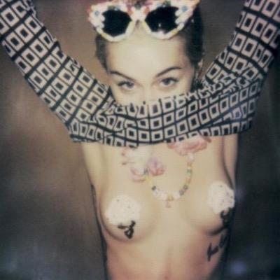 JILEYCHAINS's profile picture. original bitch trilogy