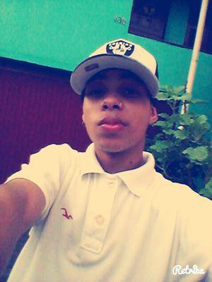 sai ze polvinho nao atrasa,aplaude de longe a minha gloria♪ ♬ ✌