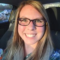 Abigail Hinshaw (@abbylhinshaw) Twitter profile photo