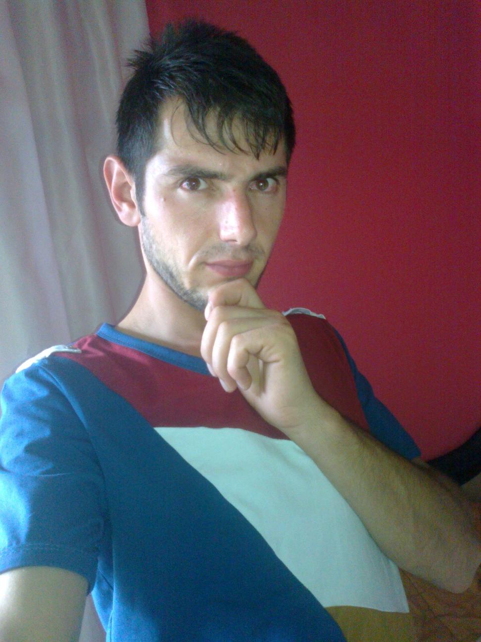 sadece deli oldugumu bil yeter