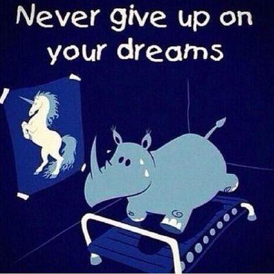 IWannaGetFiit's profile picture. I'm trying to get fit and thank for all who want to help/motivate me :D     I'm vegetarian now ;)      I'm going to the gym \(*.*)/