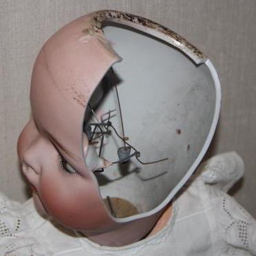 WortBewegung's profile picture. Ich stimme mit der Mathematik nicht überein. Ich meine, dass die Summe von Nullen eine gefährliche Zahl ist. (Stanislaw J. Lec); #wirsindmehr #fckafd