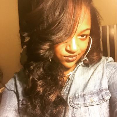 __faith2x's profile picture. new twitter...☺️