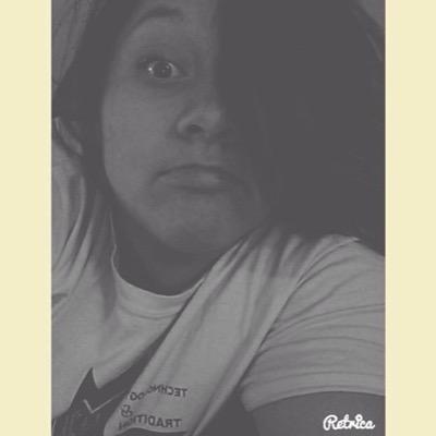 OfeliaZapata3's profile picture. 