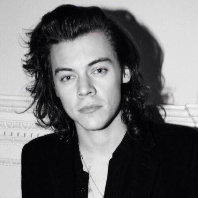 djsioidfh's profile picture. 