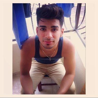 Alex Gi
- Cantante 🎤🎼
- Alex Gi ft Lr Ley del Rap #Mala ⬇️
https://t.co/86rPZbV6wL