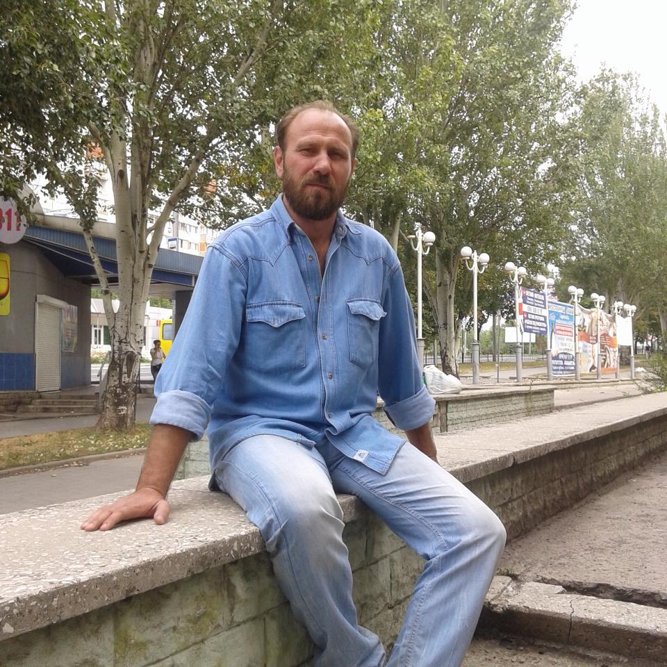 Живу в Донецке(ДНР)...