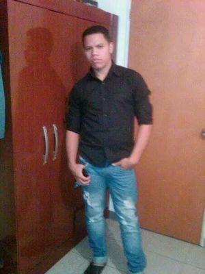 jjcamposv1993's profile picture. 