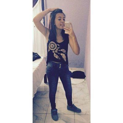 Não há distância pro amor, E se a saudade apertar Procure no céu A estrela que mais brilhar... Ela será o meu olhar Te amo Mc RODOLFINHO ♥