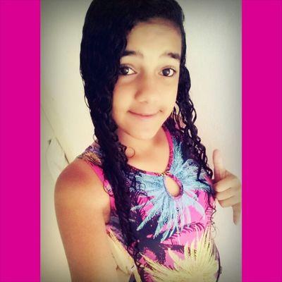 ♡ Seu Principe usa Terno,o Meu usa Hollister ♡
♡Seu Principe Usa Coroa,o Meu Usa Boné ♡
Fezinho Patatyy 
My Life ❤