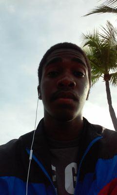 Just chasing a dream, hopefully I make it Alive.