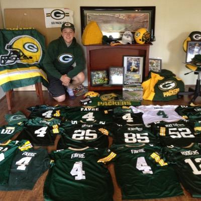 Fan of the Nfl and especially the Green Bay Packers.

Packers Owner