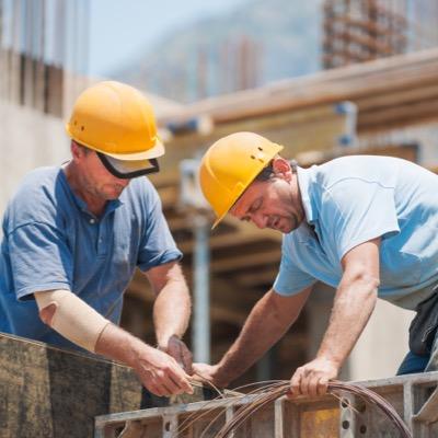 Empresa especialista en construcción y remodelación de viviendas, cielos americanos, hormigón estampado, quinchos, soldaduras, etc. Presupuesto gratis.