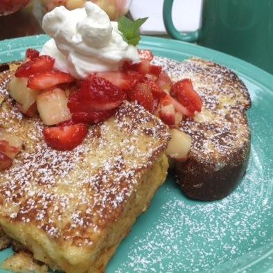 feastsideTO's profile picture. Eating our way through Toronto's East Side. (Figuratively. We're not a Hungry Hungry Caterpillar).